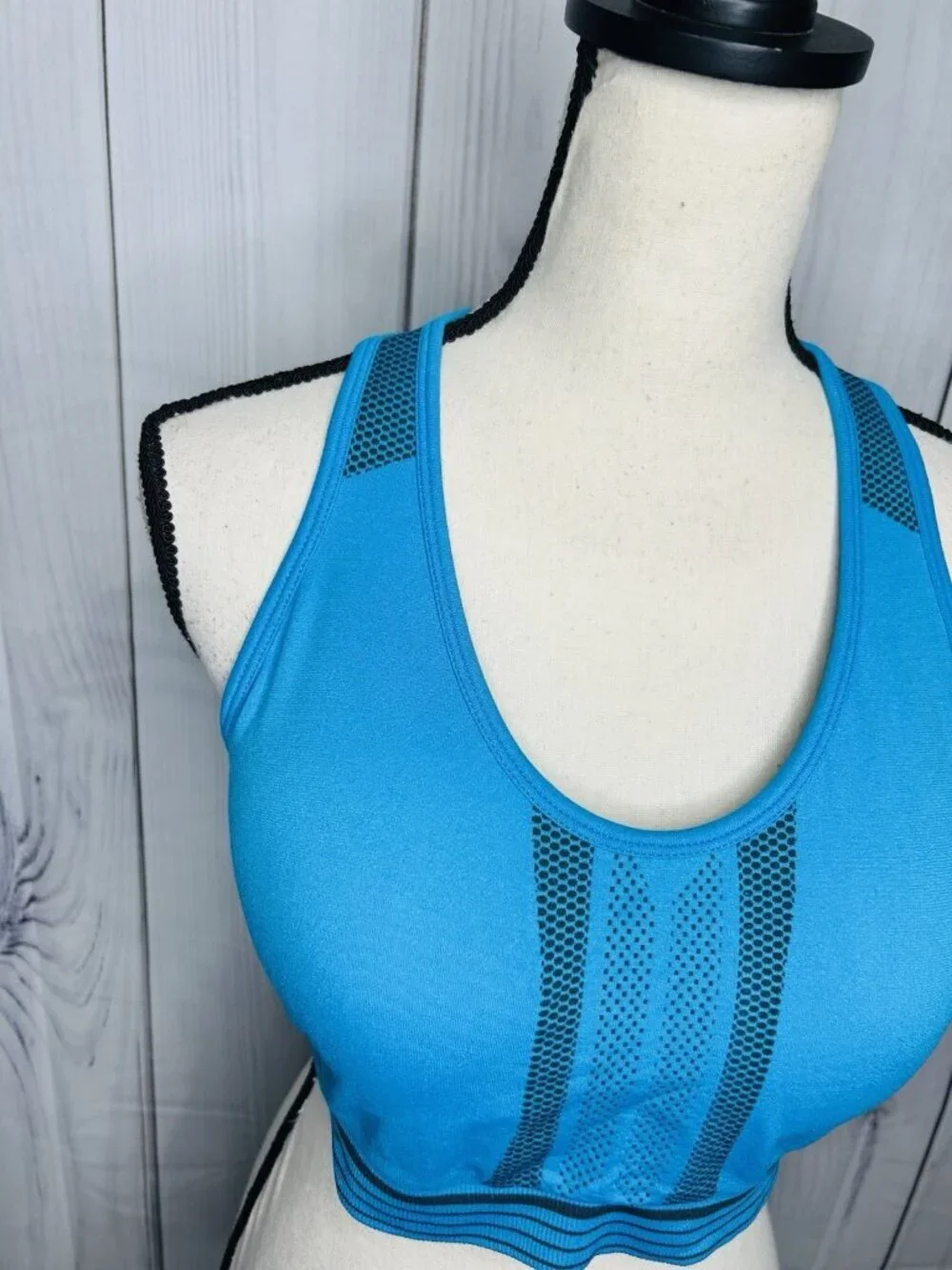 Be Inspired Electric Blue Sports Bra Size XL Racerback Removeable Pads